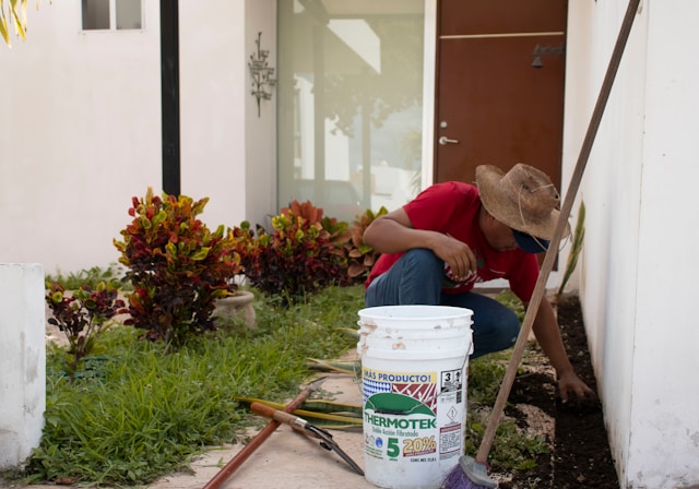 How Custom Cleaning Solutions Improve and Customer Satisfaction