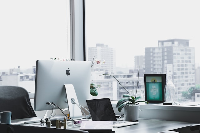 Commercial Cleaning Jacksonville FL: Creating Healthier and More Productive Workspaces